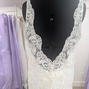Stella Couture 22572 Wedding Dress Size 24
